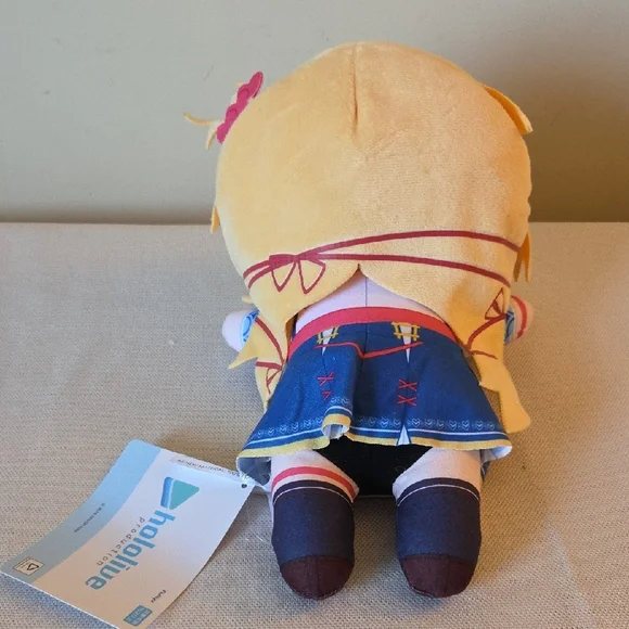 Hololive JP Haato Haachama Nesoberi Laying Down Furyuu Plush Round 1 Exclusive - Picture 3 of 13
